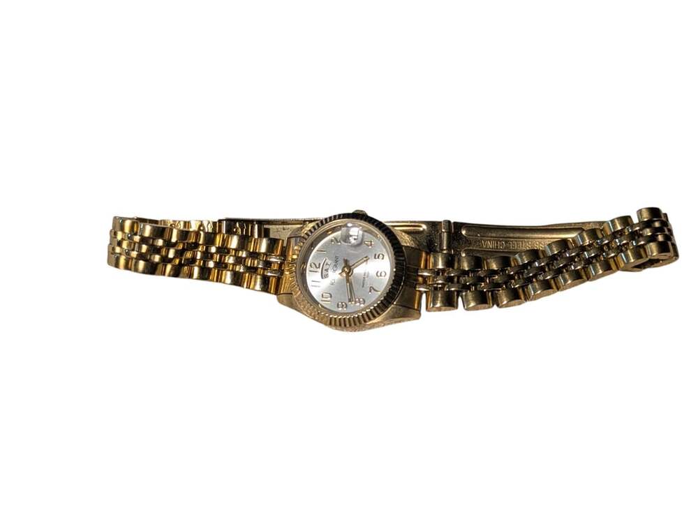 Fogrant Gold Tone Day-Date Quartz Wristwatch with Link Bracelet